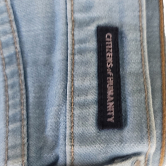 Citizens of Humanity Light Wash Raw Hem Jeans - Picture 8 of 9